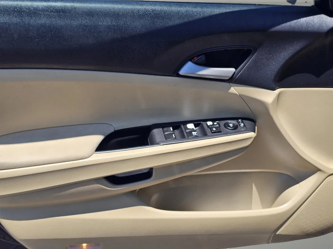2012 Honda Accord Sdn - 1HGCP2F66CA003257 - Image #10