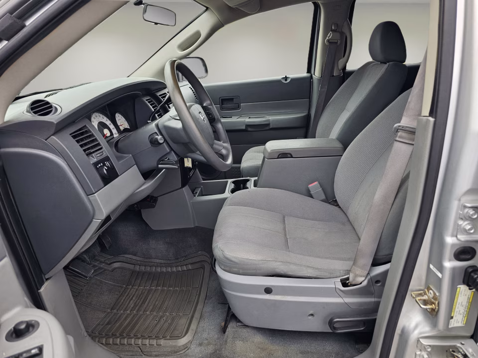 2006 Dodge Durango SXT - Photo 11