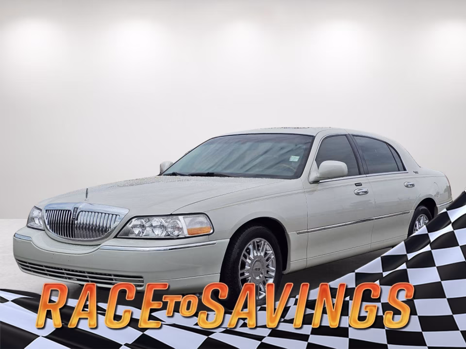 2006 Lincoln Town Car Signature Limited's photo