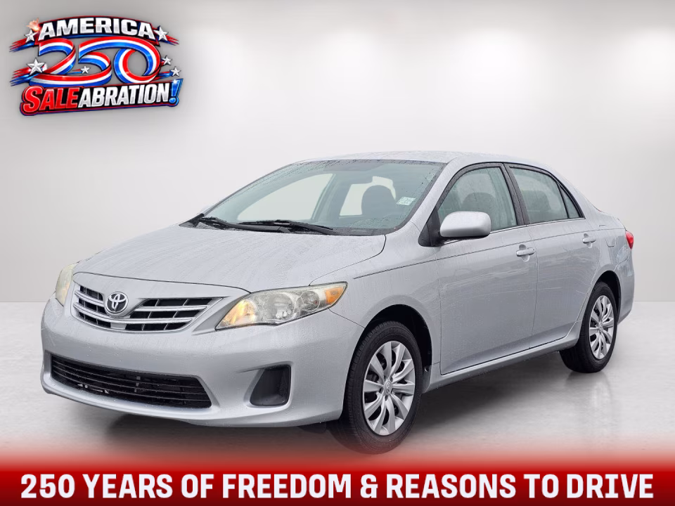2013 Toyota Corolla LE AT's photo