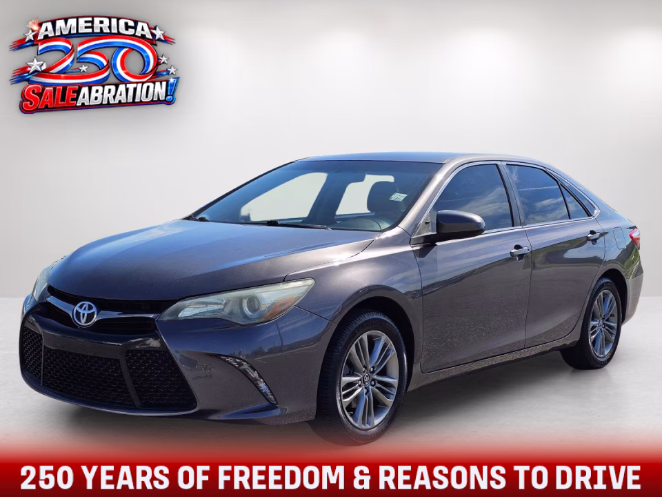 2017 Toyota Camry 2.5 Auto SE's photo