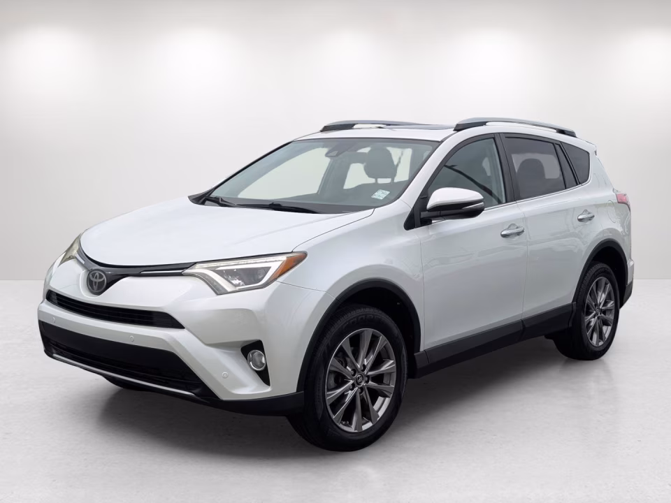 2017 Toyota RAV4 Limited's photo